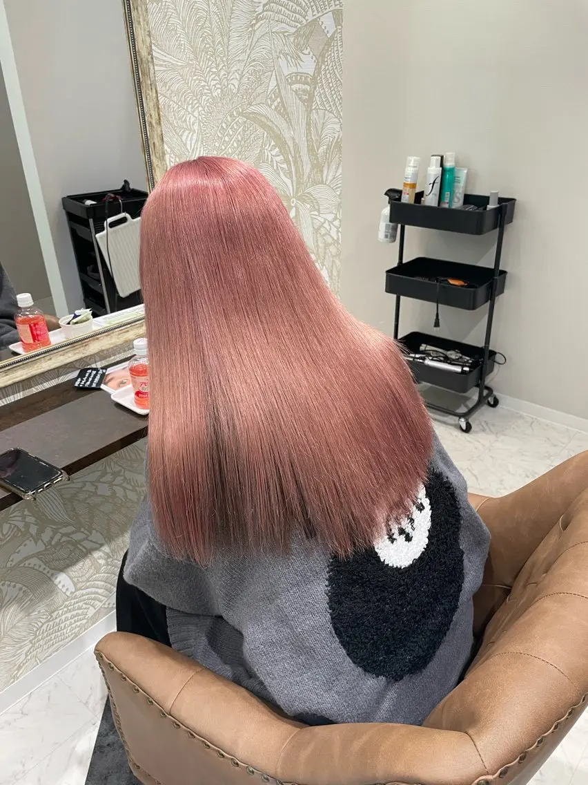ロング カラー カット ヘアカラー moe🥣ﾚｲﾔｰ ｶｯﾄ/透明感ｶﾗｰのヘアスタイル