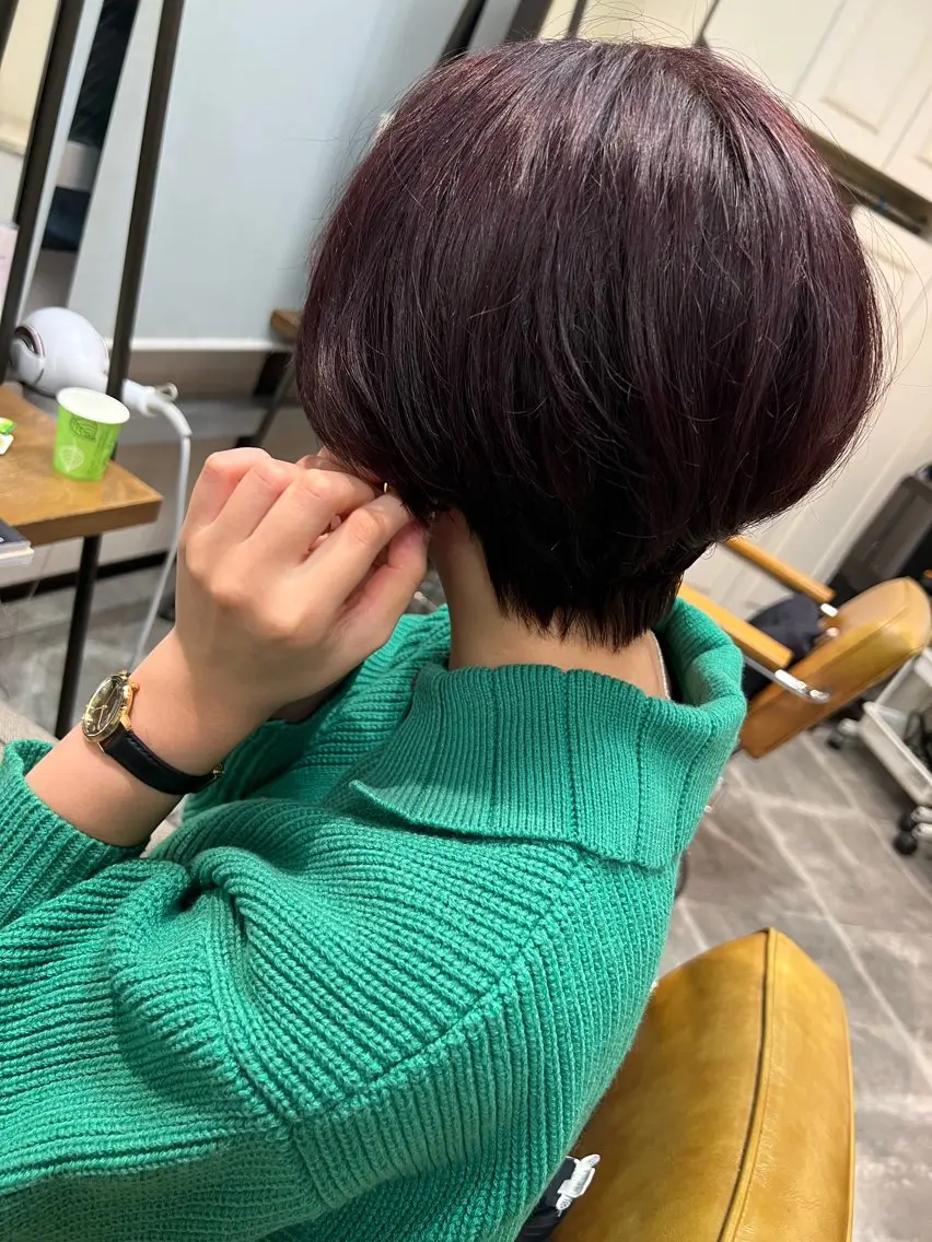 ショート カラー くびれヘア Appeler Kana yのヘアスタイル