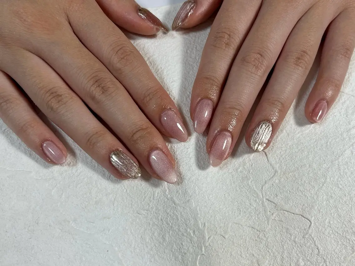 ネイル オーロラネイル フラワーネイル フットネイル フレンチネイル ジェルネイル ハンドネイル kiki nail たまプラーザのネイルデザイン
