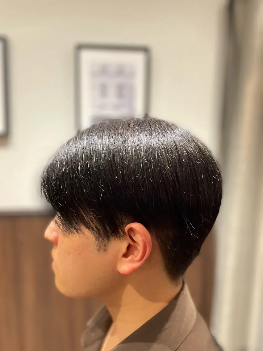 ミディアム カット 縮毛矯正 飯野 公紀のヘアスタイル
