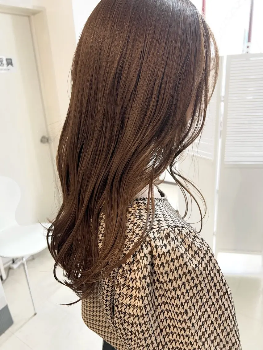 セミロング カラー ベージュカラー Sherry/R 三川町 ayakaのヘアスタイル