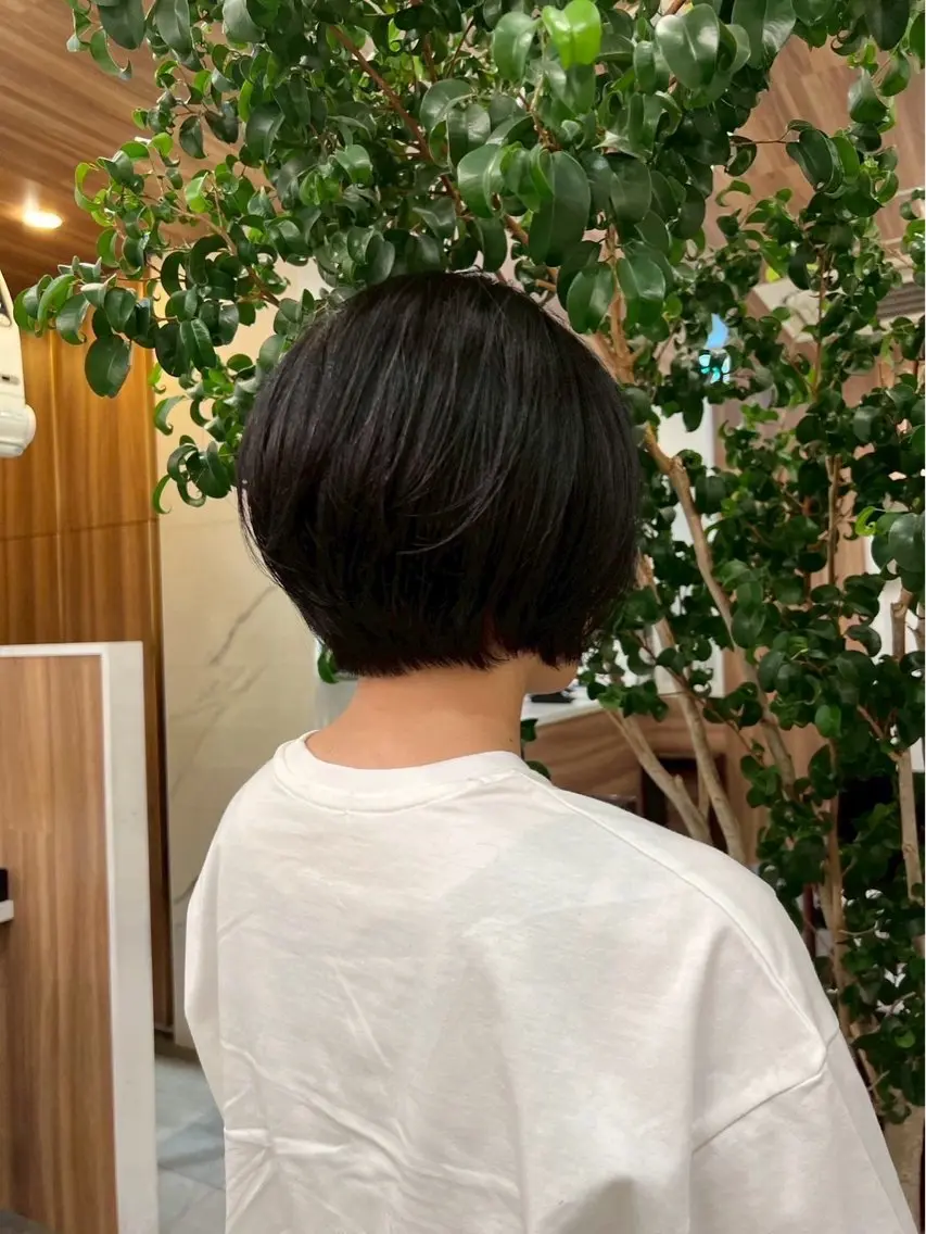 ショート カラー ヘアカラー yoshioka natsukiのヘアスタイル