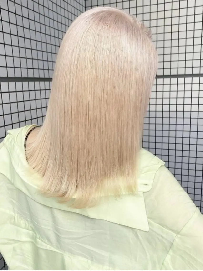 ミディアム カラー ヘアアレンジ ヘアカラー トリートメント vizz by el yts 北谷ブリーチのヘアスタイル