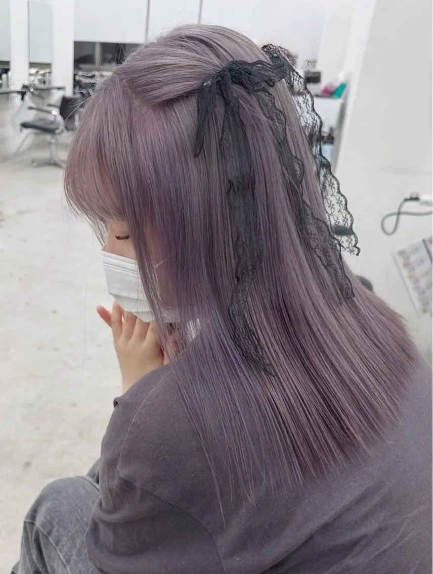 ロング カラー ヘアアレンジ ベージュカラー ブリーチ 抜きっぱなしブロンド ブロンド ブラウンカラー ヘアカラー 原宿ハイトーンカラー 🌼みるい🌼のヘアスタイル