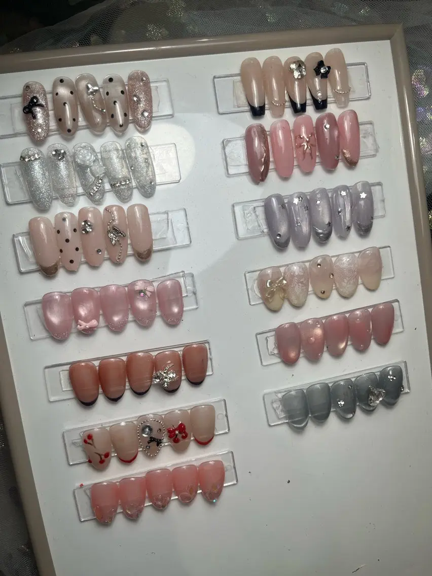 ネイル anela 仁香のネイルデザイン