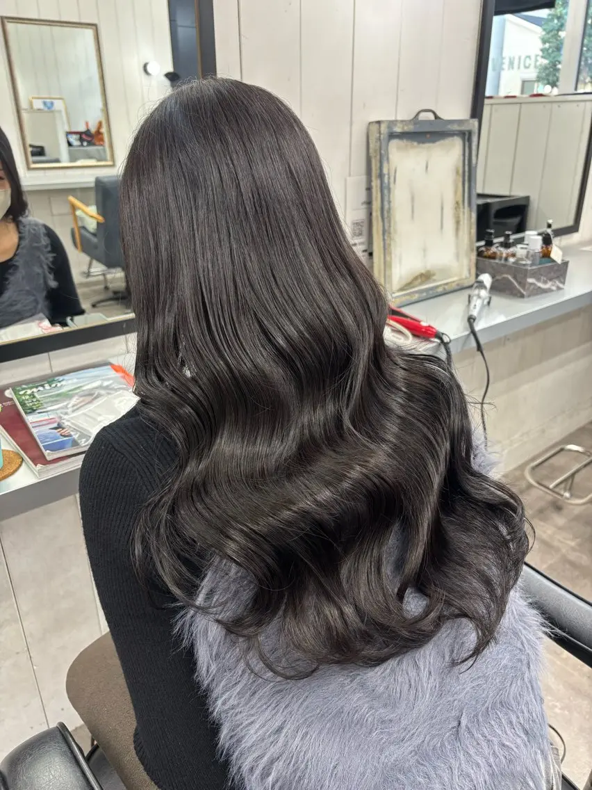 ロング ヘアカラー 永野 瑛大のヘアスタイル