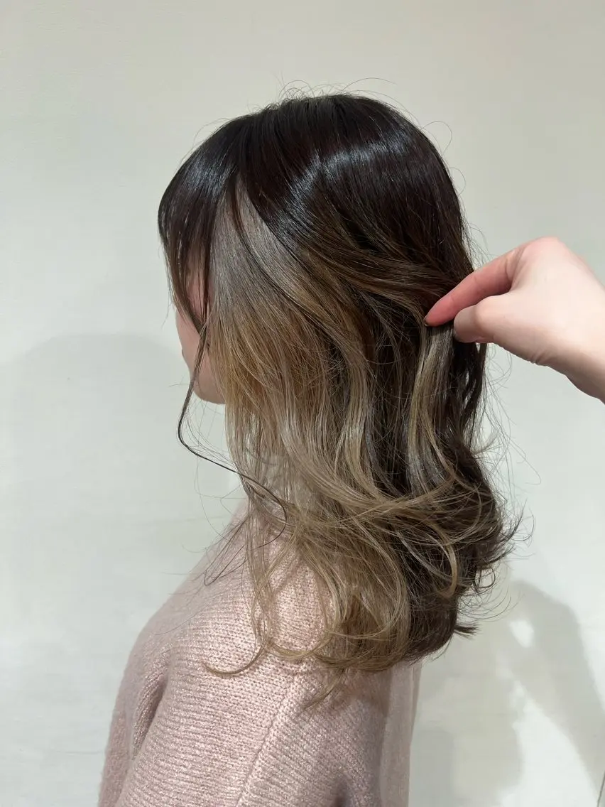 セミロング ヘアカラー 透明感/艶髪/ アレンジ/牧野 佑菜のヘアスタイル