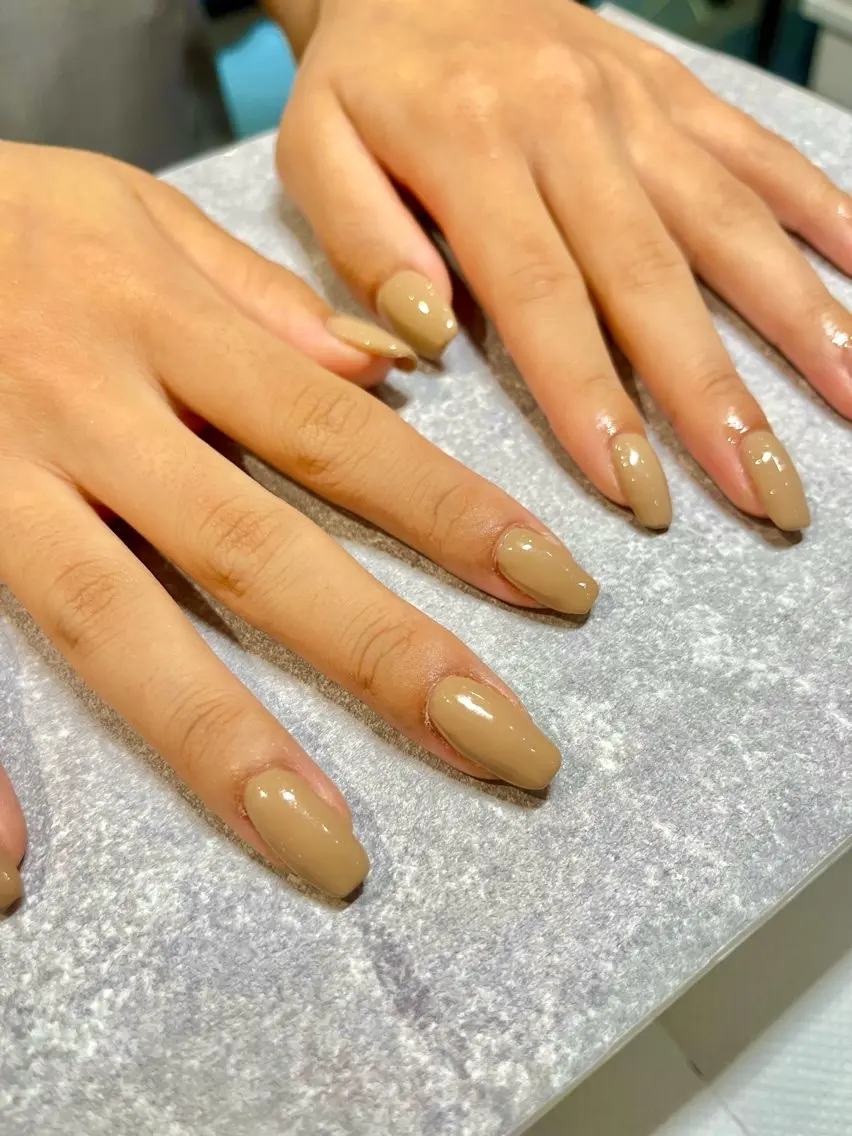 ネイル ワンカラーネイル 𝐊𝐚𝐨𝐫𝐢 𝐑𝐨𝐬𝐞🥀のネイルデザイン