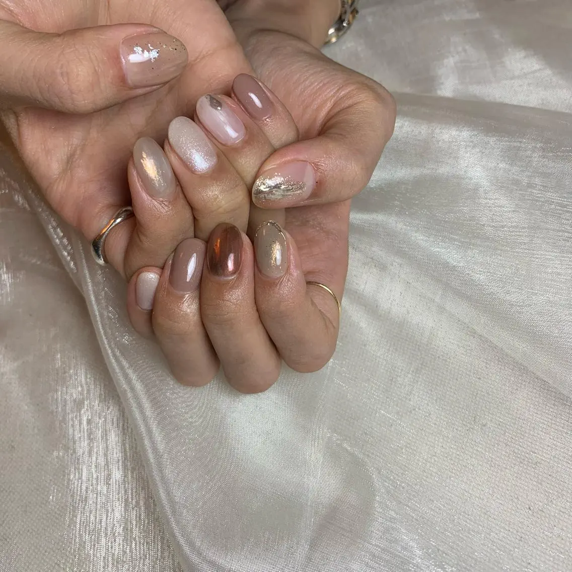 ネイル ハンドネイル 里見 麗のネイルデザイン