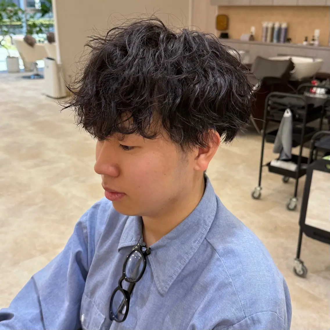 ショート メンズ カット パーマ 柔らかいbeige ￤韓国￤🩰マユ🩰のヘアスタイル