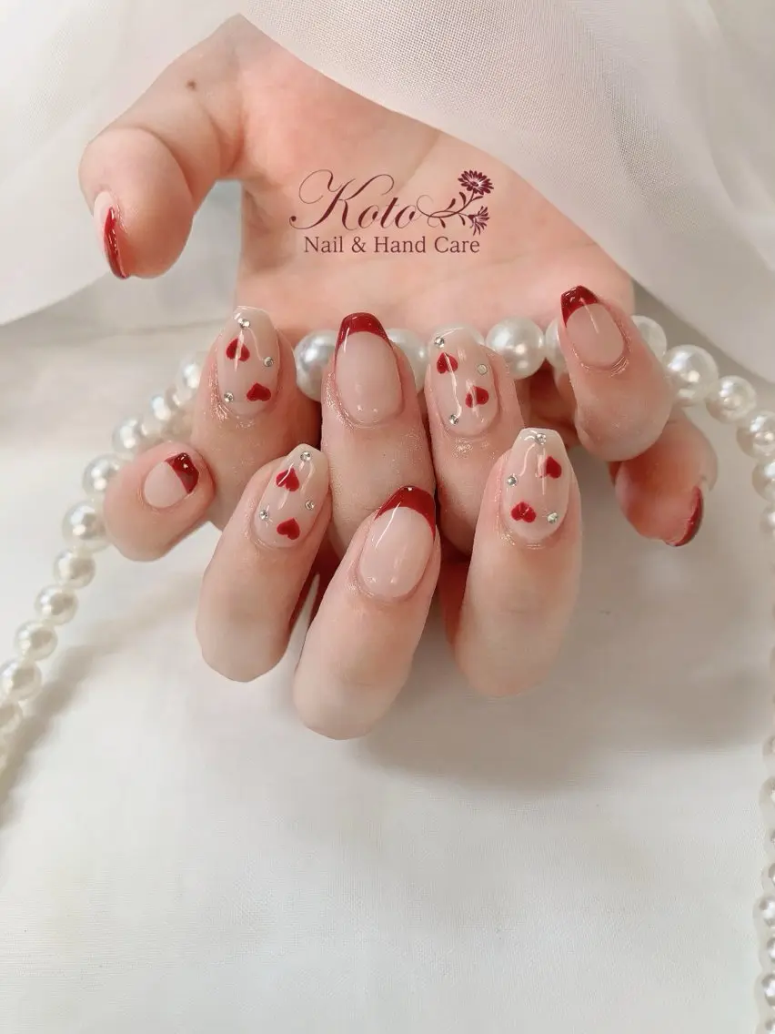 ネイル 長さ出し ジェルネイル 持ち込み ニュアンスネイル 赤色 ハンドネイル Nail Salon KOTOのネイルデザイン