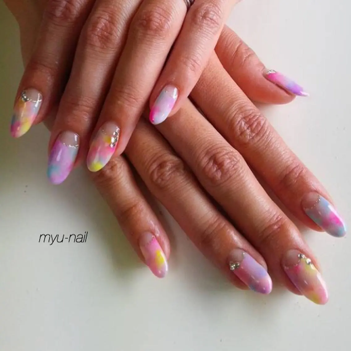 ネイル アートネイル フレンチネイル 逆フレンチ ホームサロン myu-nailのネイルデザイン