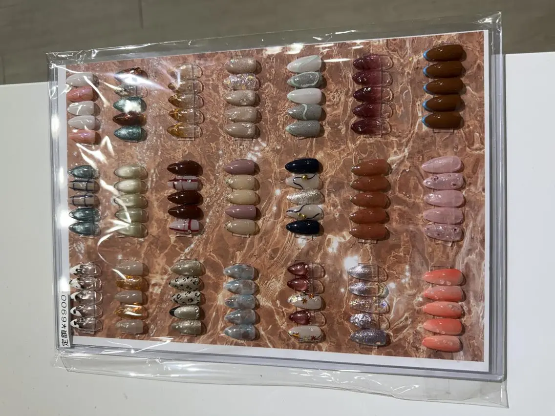 ネイル ジェルネイル パラジェル Nail salon Laniのネイルデザイン