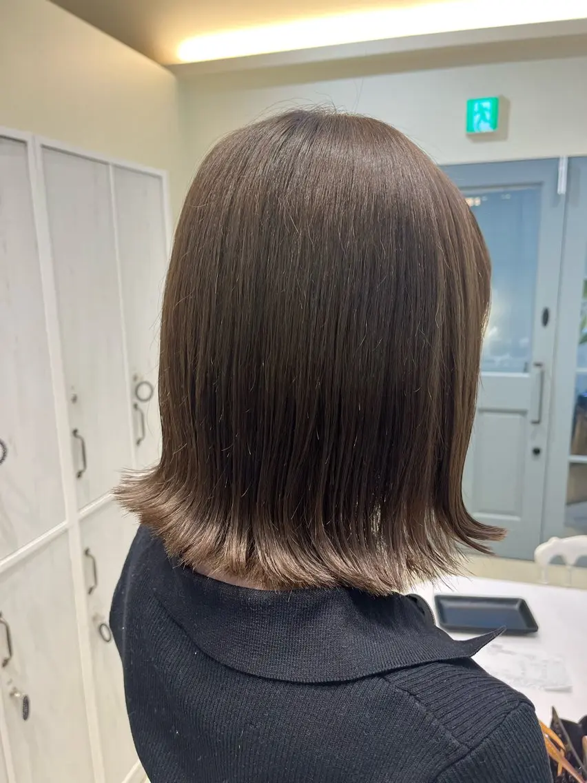ミディアム ボブ 外ハネヘア カット ヘアカラー トリートメント 後藤 由希のヘアスタイル