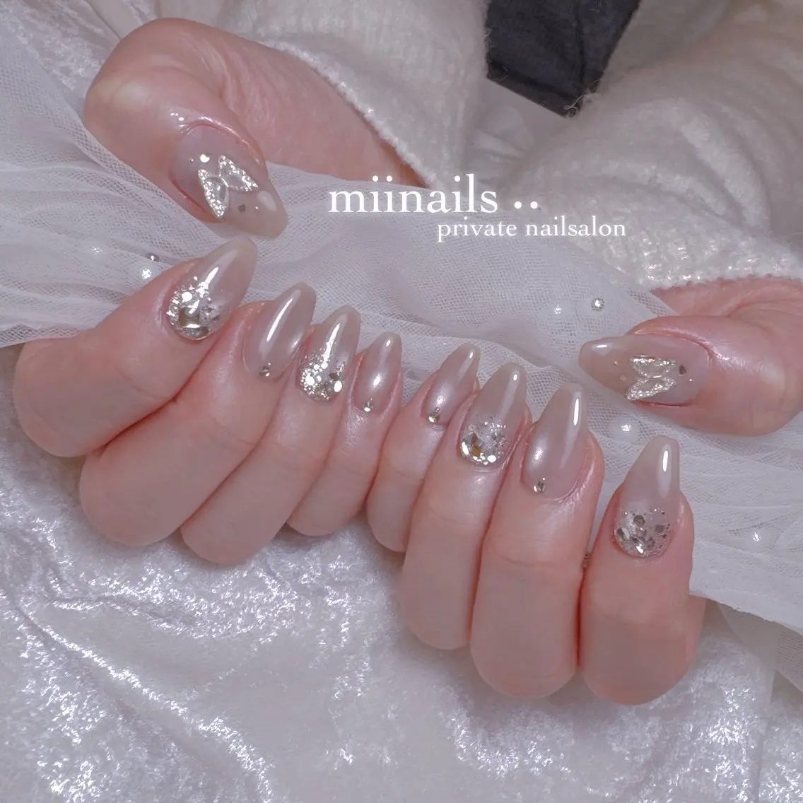 ネイル キラキラネイル ワンホンネイル ハンドネイル nailsalon miinailsのネイルデザイン