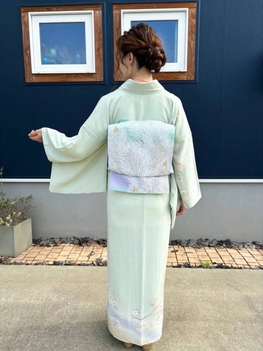 訪問着・留袖着付け+ヘアセット14950の写真