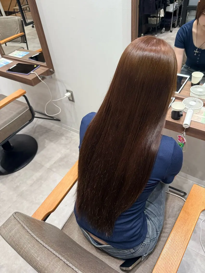 【ボブorレイヤーcut限定✨】カット×オイル配合艶カラーの写真