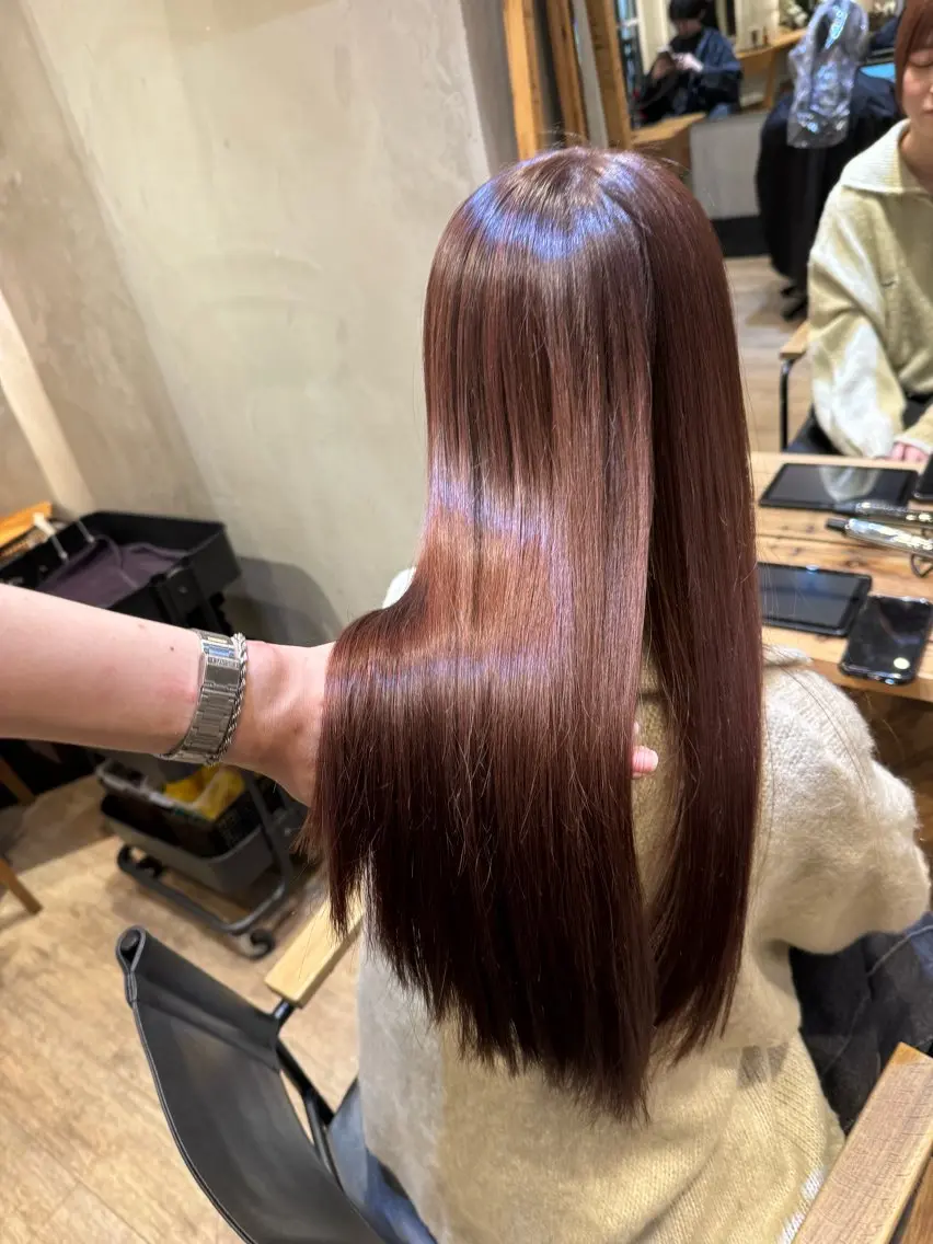 ミディアム ヘアカラー トリートメント 新宿/顔周りカット +レイヤー=しずく♩のヘアスタイル