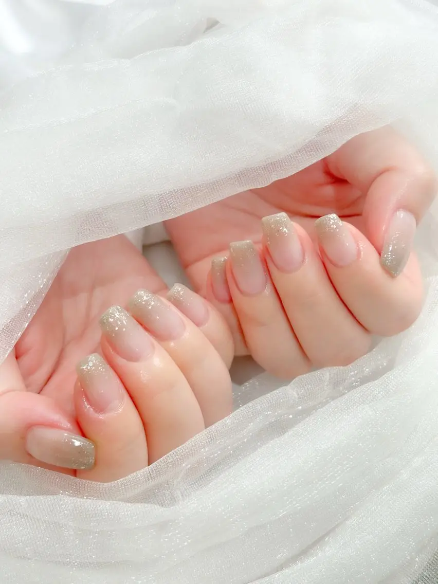 ネイル グラデーション ハンドネイル Lutena🎀 Kimuraのネイルデザイン