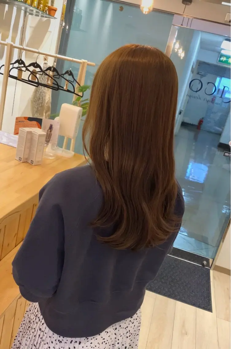 ロング 中村 莉子のヘアスタイル