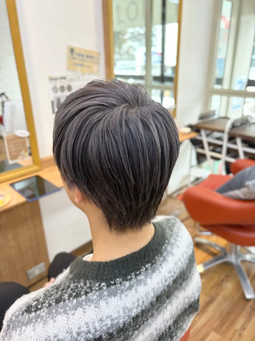 メンズ ヘアカラー タヂカ マイのヘアスタイル