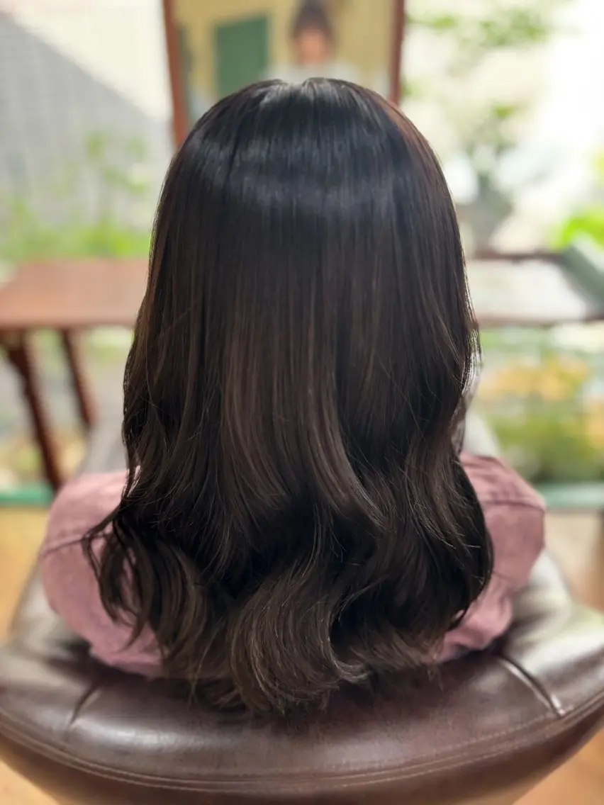 ミディアム ヘアカラー トリートメント . kanokoのヘアスタイル