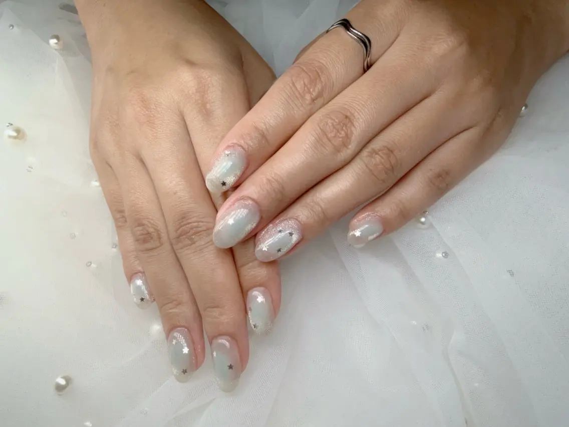 ネイル キラキラネイル ハンドネイル Anna Nailのネイルデザイン