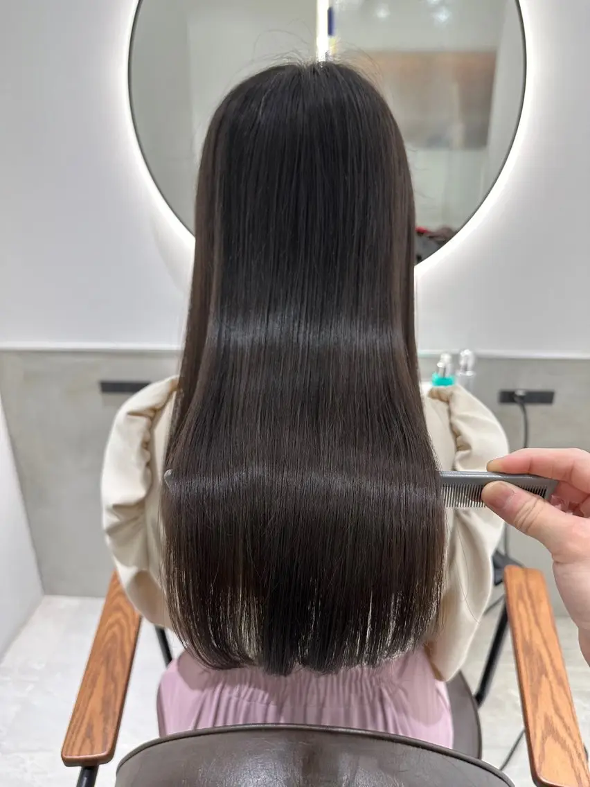 ロング 髪質改善 トリートメント 髪質改善 縮毛矯正/ レイヤー/銀座/本木のヘアスタイル