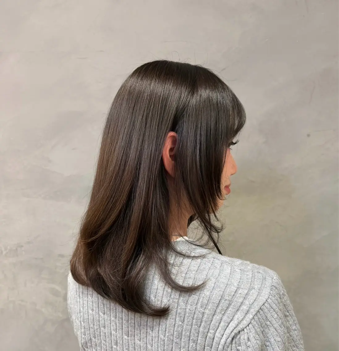 ロング ヘアカラー 前畑 きりあのヘアスタイル