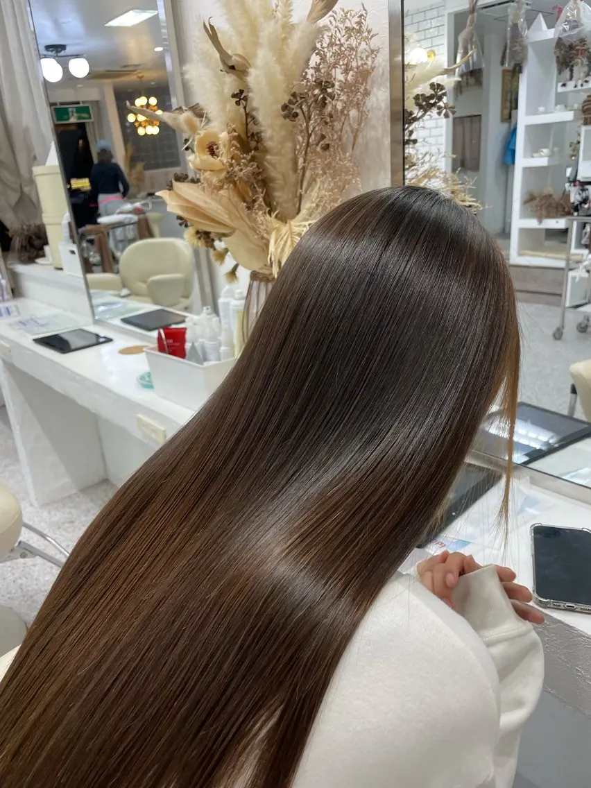 [60%off]髪質改善ストレート🫧➕カラー🩷➕カット💇‍♀️の写真