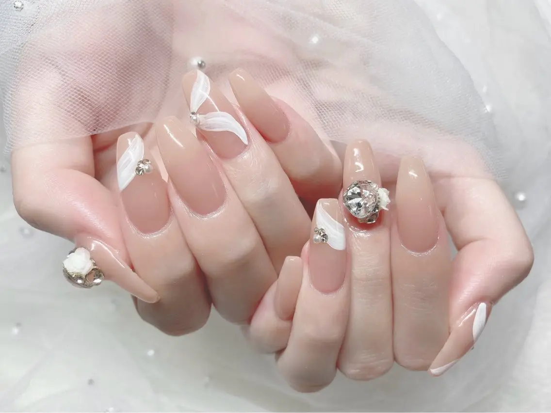ネイル I-nailロング /ワンホン/キラキラのネイルデザイン