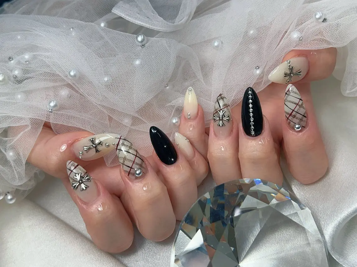 ネイル ハンドネイル bijou nailsのネイルデザイン