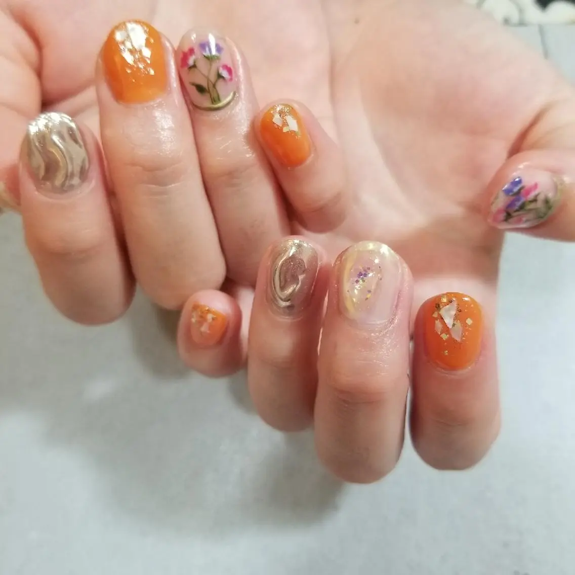 ネイル アートネイル nijiiro🌈 サトウのネイルデザイン