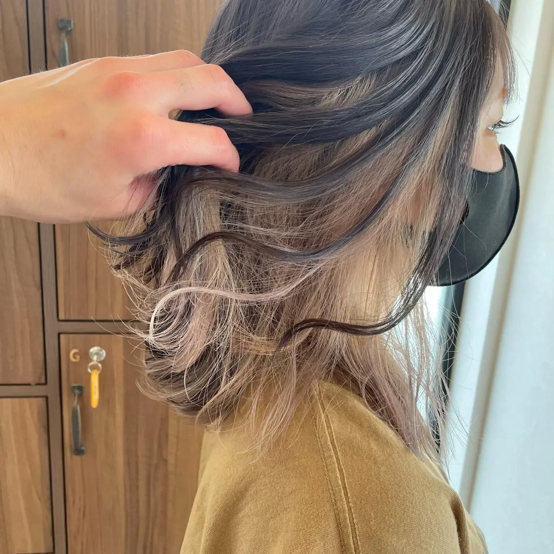 ミディアム カラー ヘアアレンジ ベージュカラー ヘアカラー トリートメント 🎗秋山勇/ GEAR.代表のヘアスタイル
