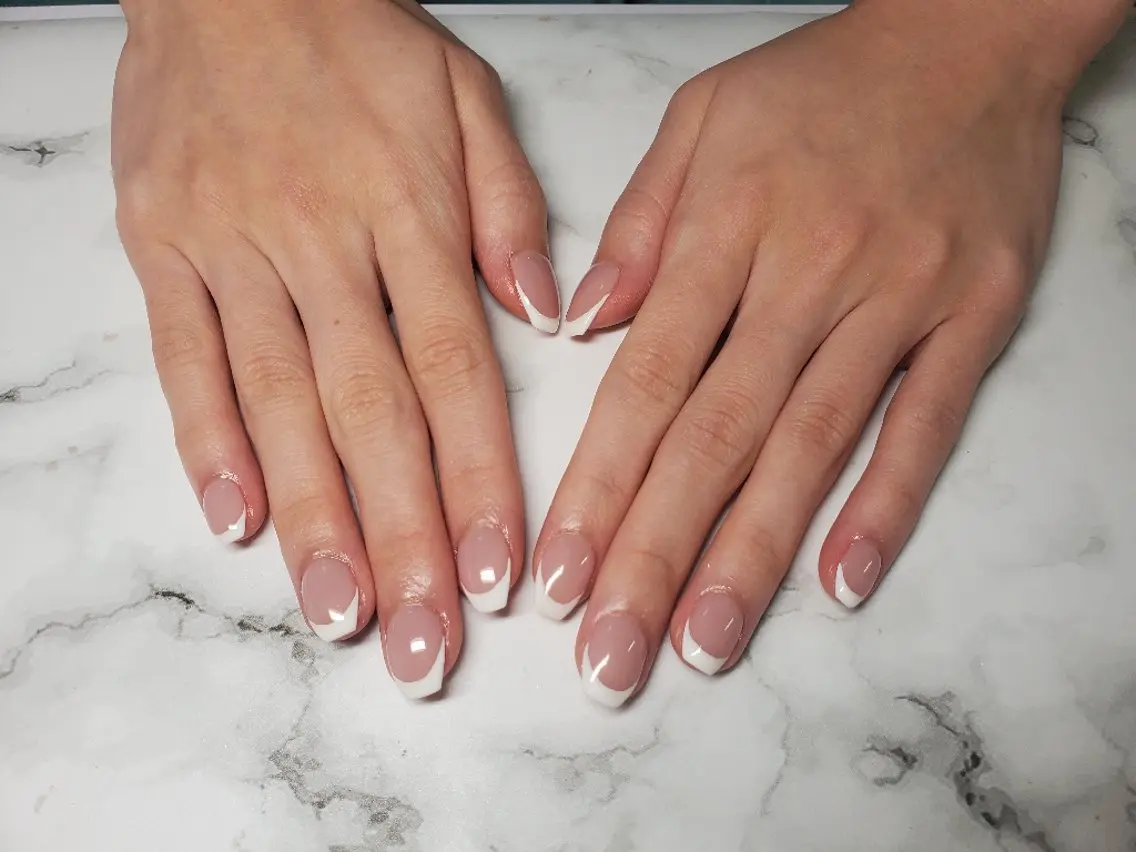 ネイル ハンドネイル Luck+ Nailのネイルデザイン