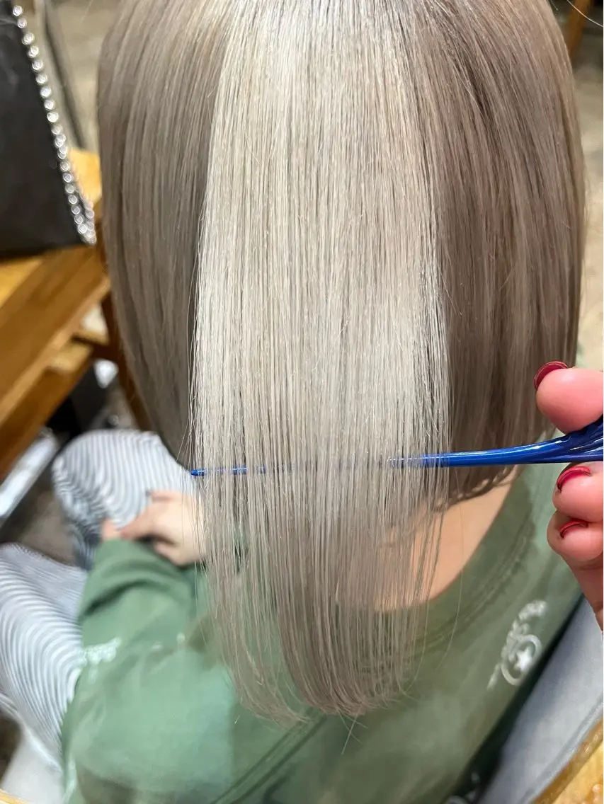 ショート カラー ヘアカラー 松原 樹里のヘアスタイル