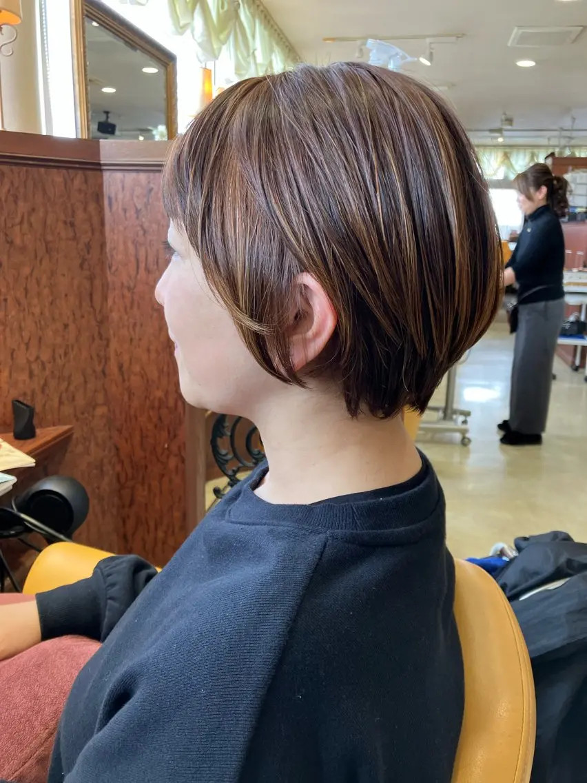 ショート ショートレイヤー ハイライト レイヤーカット ショートヘア ✨ショート✨レイヤー ✨パーマ✨メンズ✨のヘアスタイル