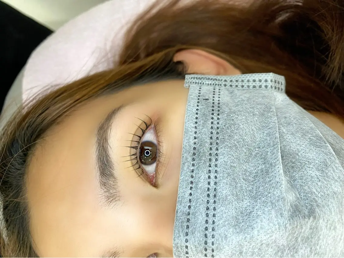 マツエク・マツパ TAKAMOTO YURIの眉毛・アイブロウイメージ