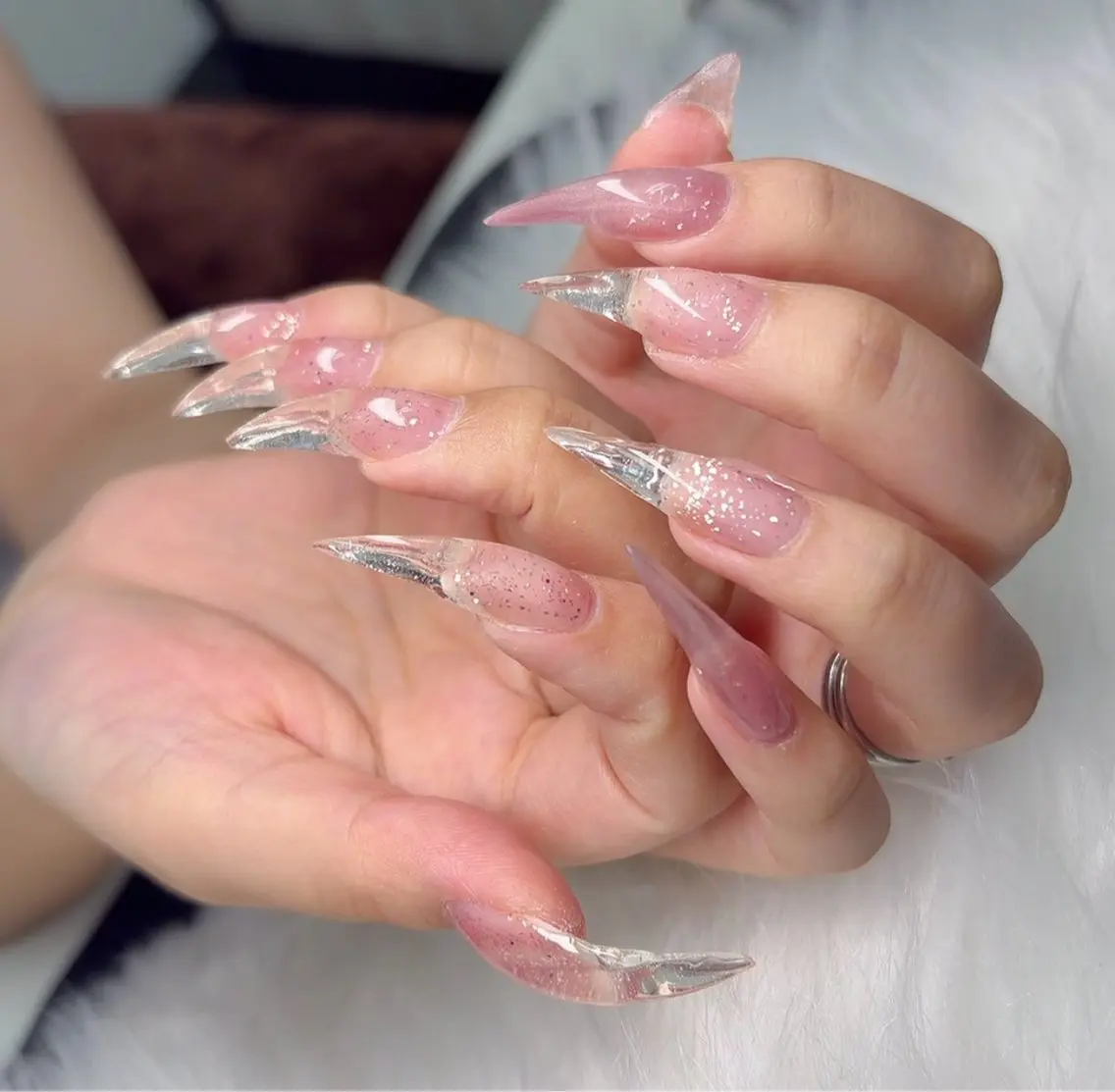 ネイル キラキラネイル 韓国ネイル ロングネイル ピンク スカルプネイル NAMU NAILS💞のネイルデザイン