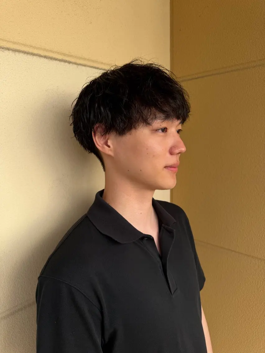 メンズ マルヤマ ヒカルのヘアスタイル