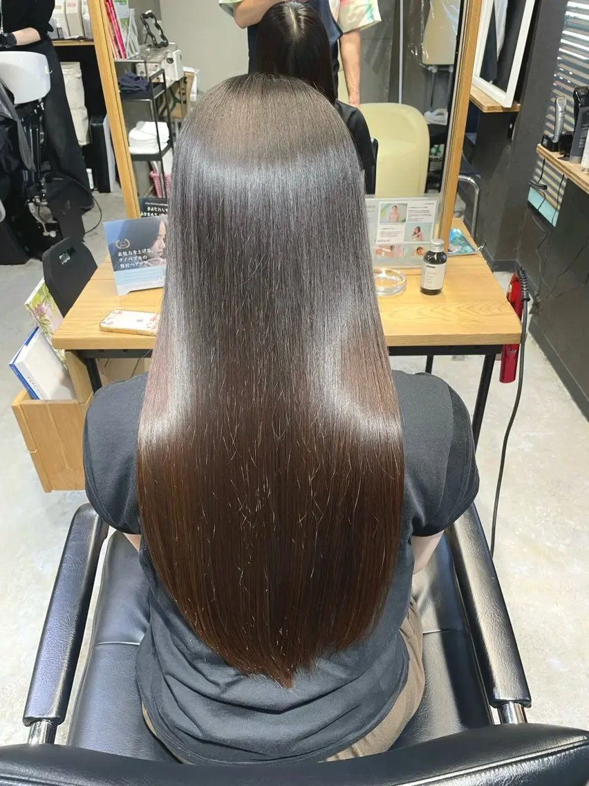 ロング 縮毛矯正 カット 縮毛矯正 トリートメント 美髪カラー✨本間 貴広のヘアスタイル