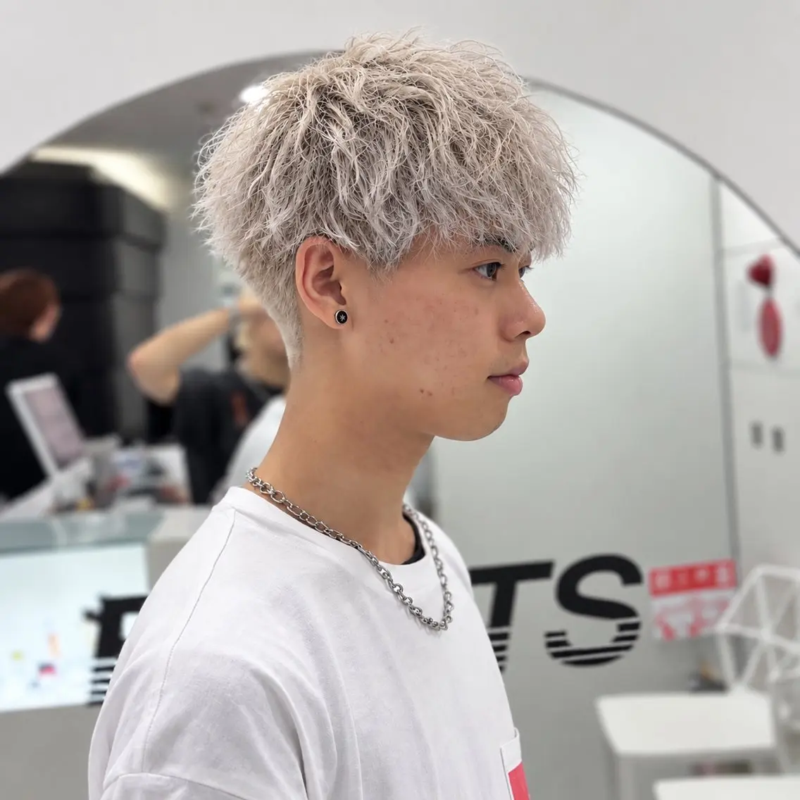カラー メンズ ヘアカラー トリートメント 🤎ミルクティー/ハ イトーン/ひろむ🤍のヘアスタイル