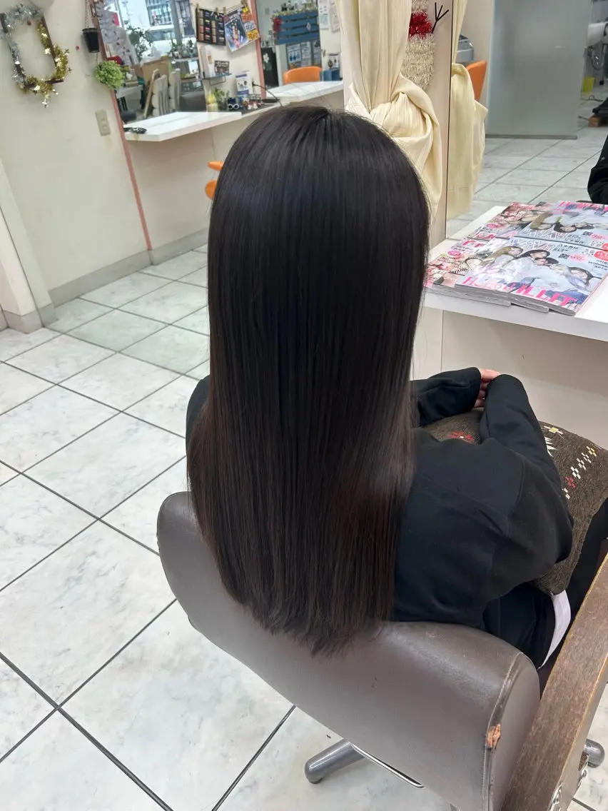 仲程 亜矢女のヘアスタイル