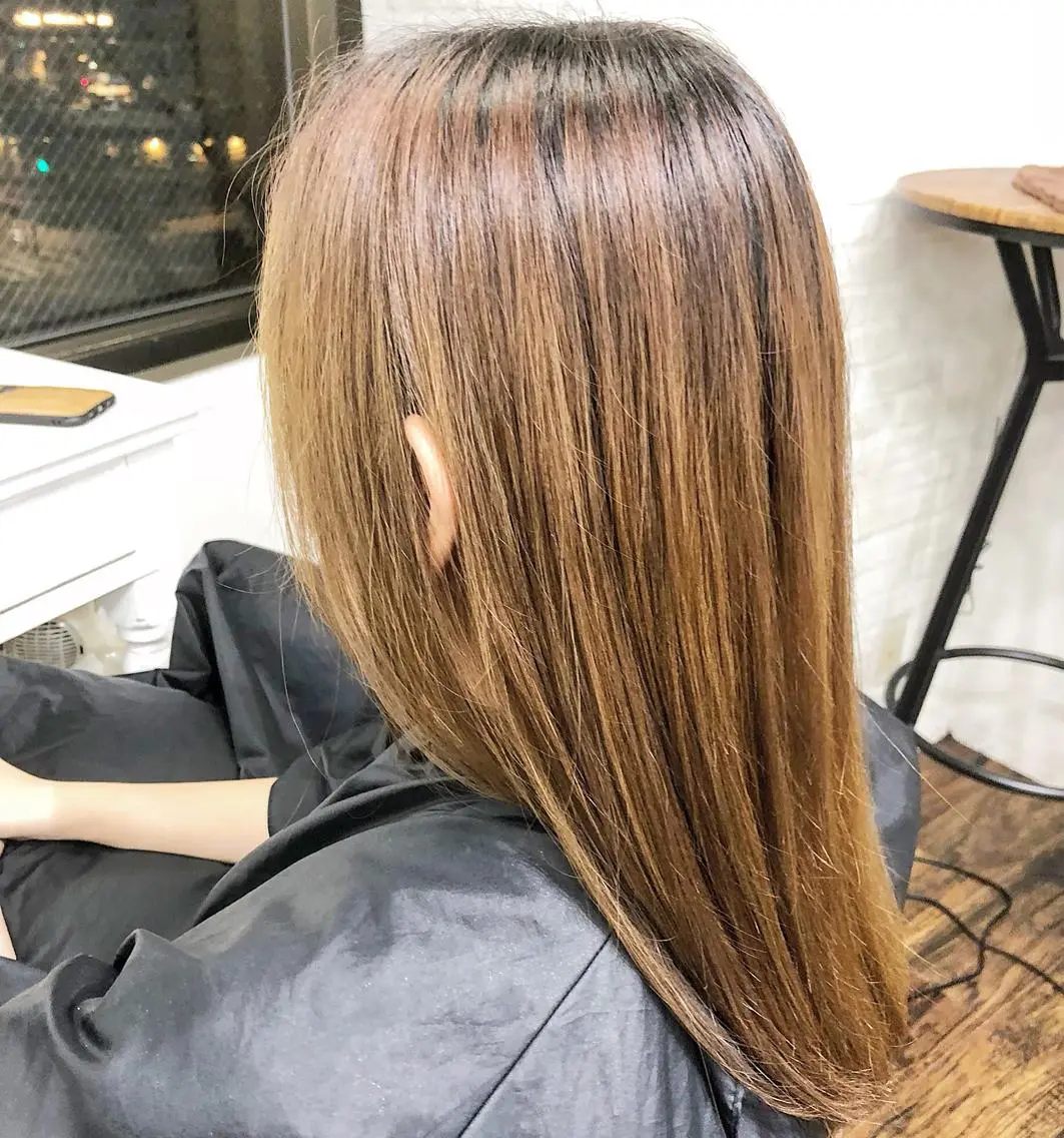 ロング トリートメント 酸熱トリートメント 白髪ぼかし大人メンズ 根本零のヘアスタイル