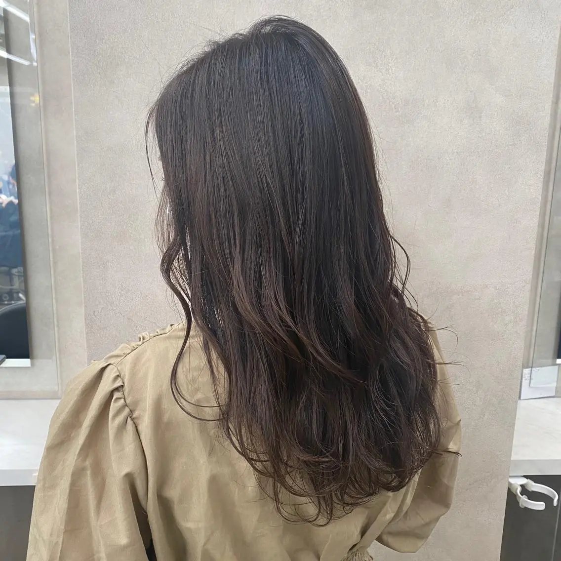 セミロング 韓国風ベージュ🤎 赤みなし🌿横浜🤎のヘアスタイル