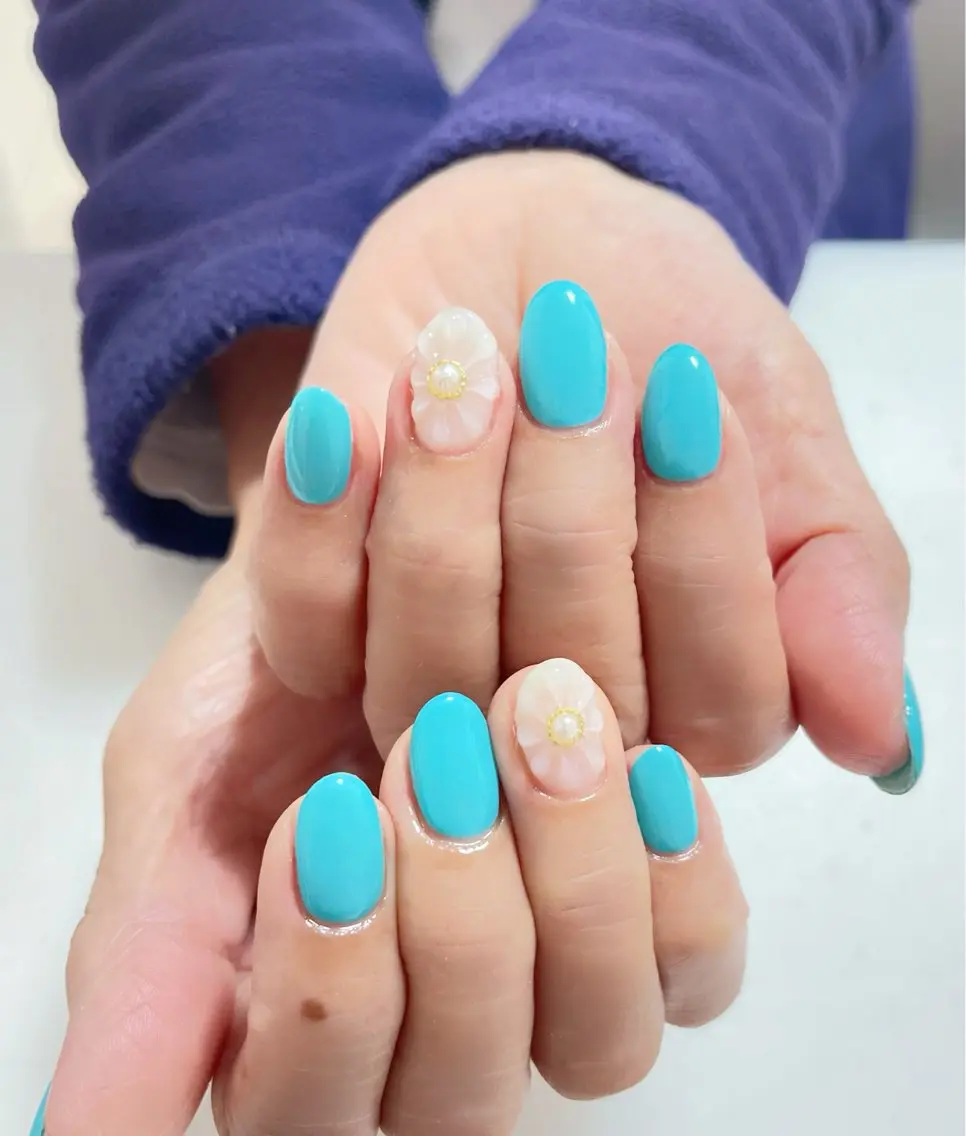 ネイル オーロラネイル 長さ出し フットネイル 韓国ネイル ラメ(グリッター) ハンドネイル 👍thumbs up nail👍のネイルデザイン