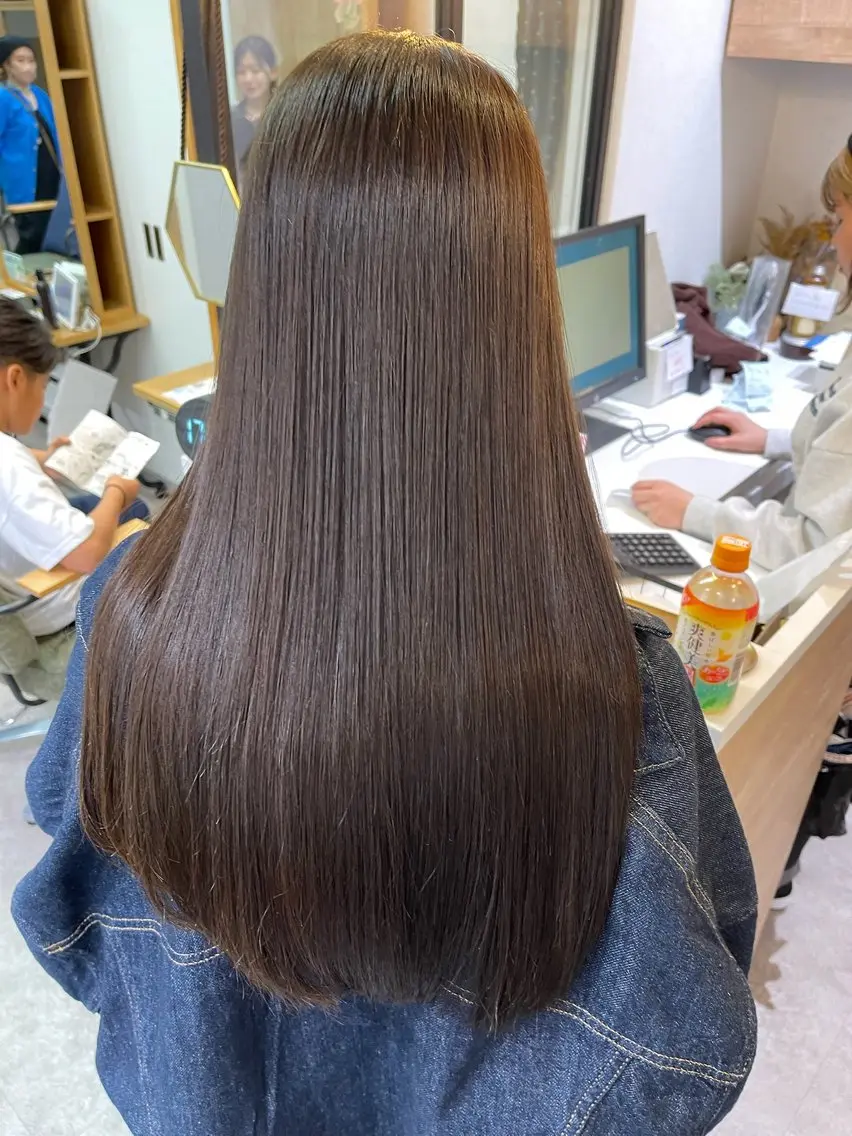 ロング カラー ブラウンカラー 透明感カラー ナチュラルブラウン ヘアカラー ♡iku♡カラー 髪質改善 アレンジのヘアスタイル