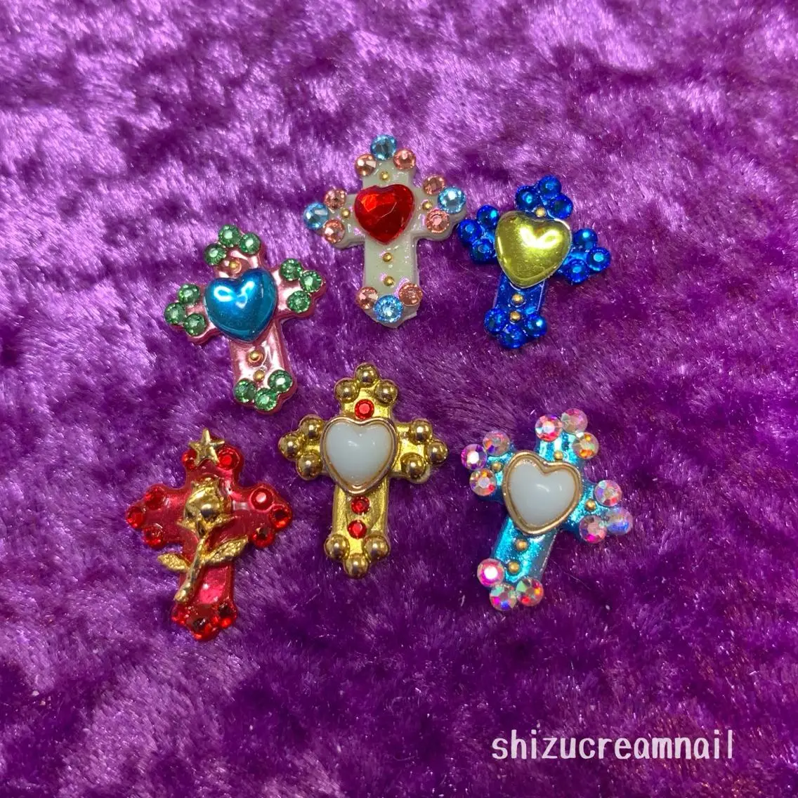 ネイル shizucream 痛デコネイル専門のネイルデザイン