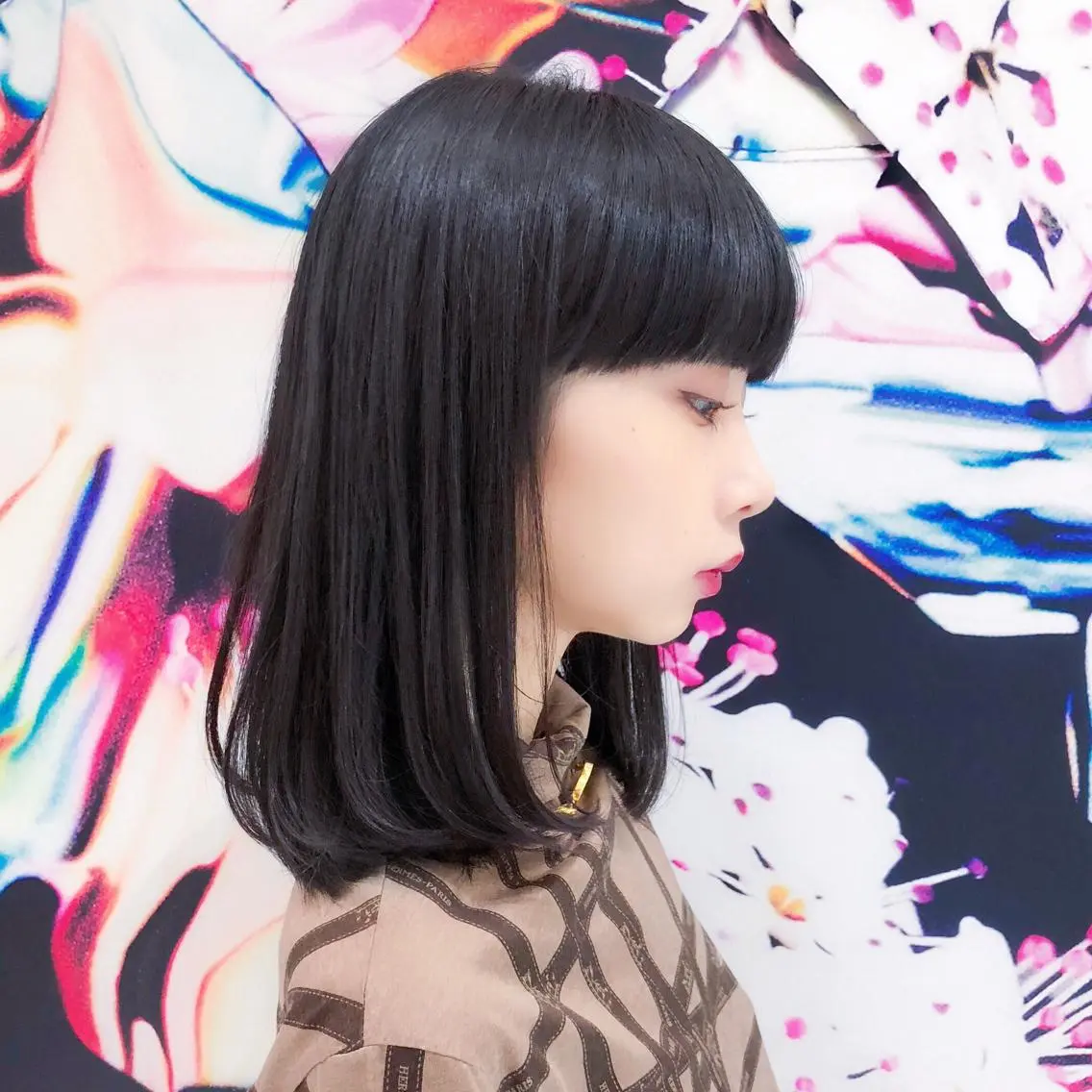 ミディアム パーマ 趙 英来のヘアスタイル
