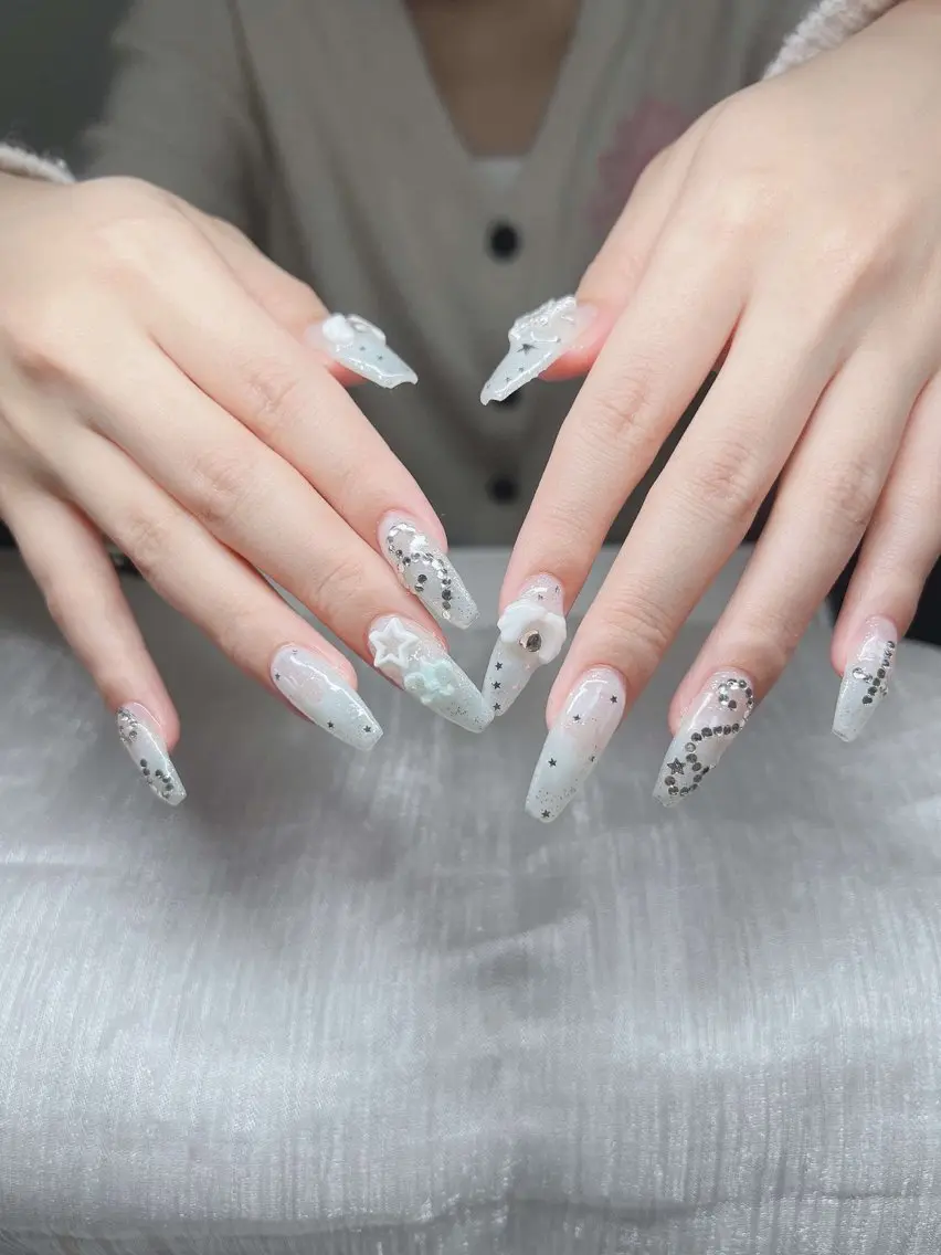ネイル 長さ出し グラデーション 卒業式 キラキラネイル マグネットネイル Lee Nailsのネイルデザイン